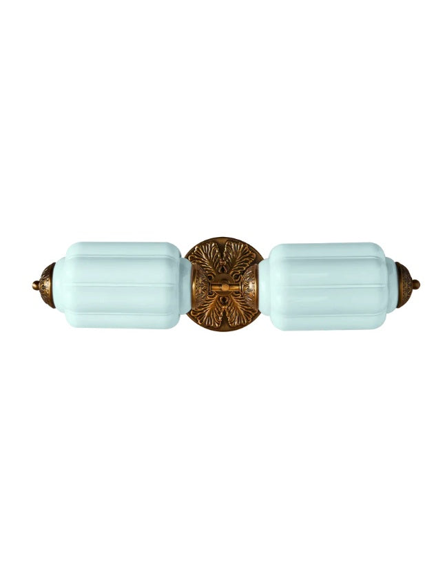 Aplique de pared horizontal Eloise de cristal vintage americano con forma de farol
