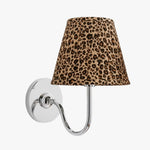 Cargar imagen en el visor de la Galería, Lámpara de Pared con Pantalla Clásica Leopardo Luvora - Estilo Vintage para Iluminación de Dormitorio