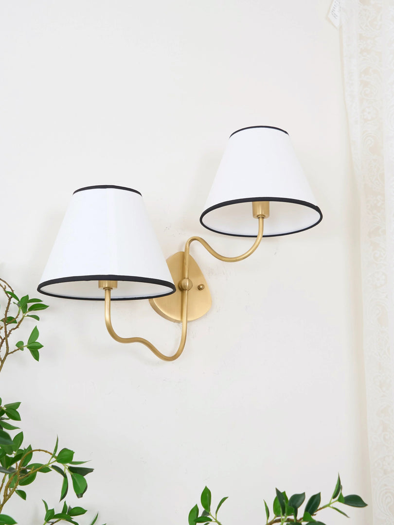 Lámpara de pared clásica contemporánea para interiores elegantes