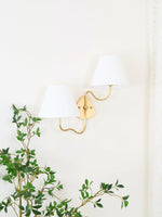 Cargar imagen en el visor de la Galería, Lámpara de pared clásica contemporánea para interiores elegantes
