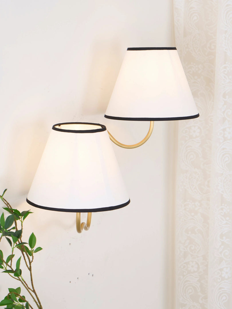 Lámpara de pared clásica contemporánea para interiores elegantes