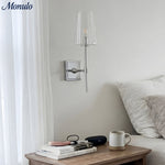 Cargar imagen en el visor de la Galería, Aplique de vidrio transparente Derlina: elegante aplique para tocador individual o triple