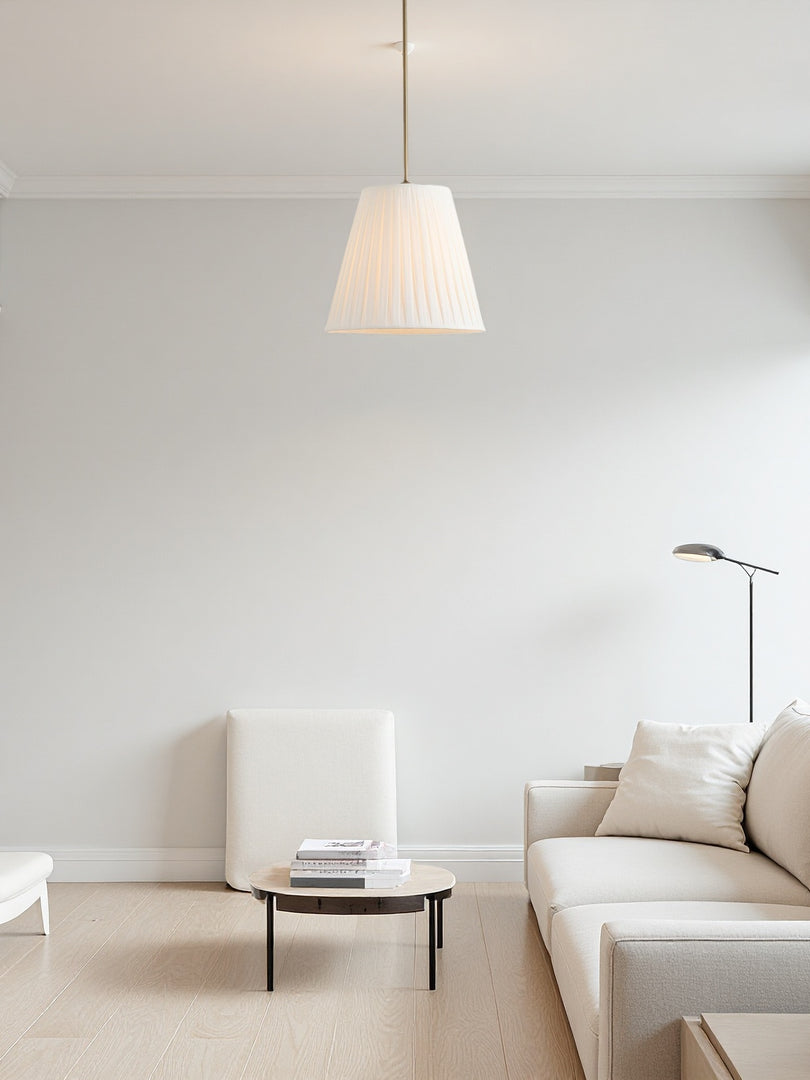 Suspension moderne en tissu - Abat-jour tambour conique pour une lueur douce