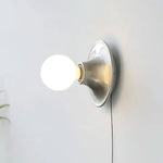 Bild in Gallery-Viewer laden, Eclipta Glass Plug-In Wall Light - product image 25