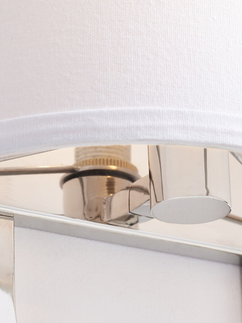 Lámpara de pared con pantalla de tela: aplique moderno para dormitorio con una iluminación acogedora 