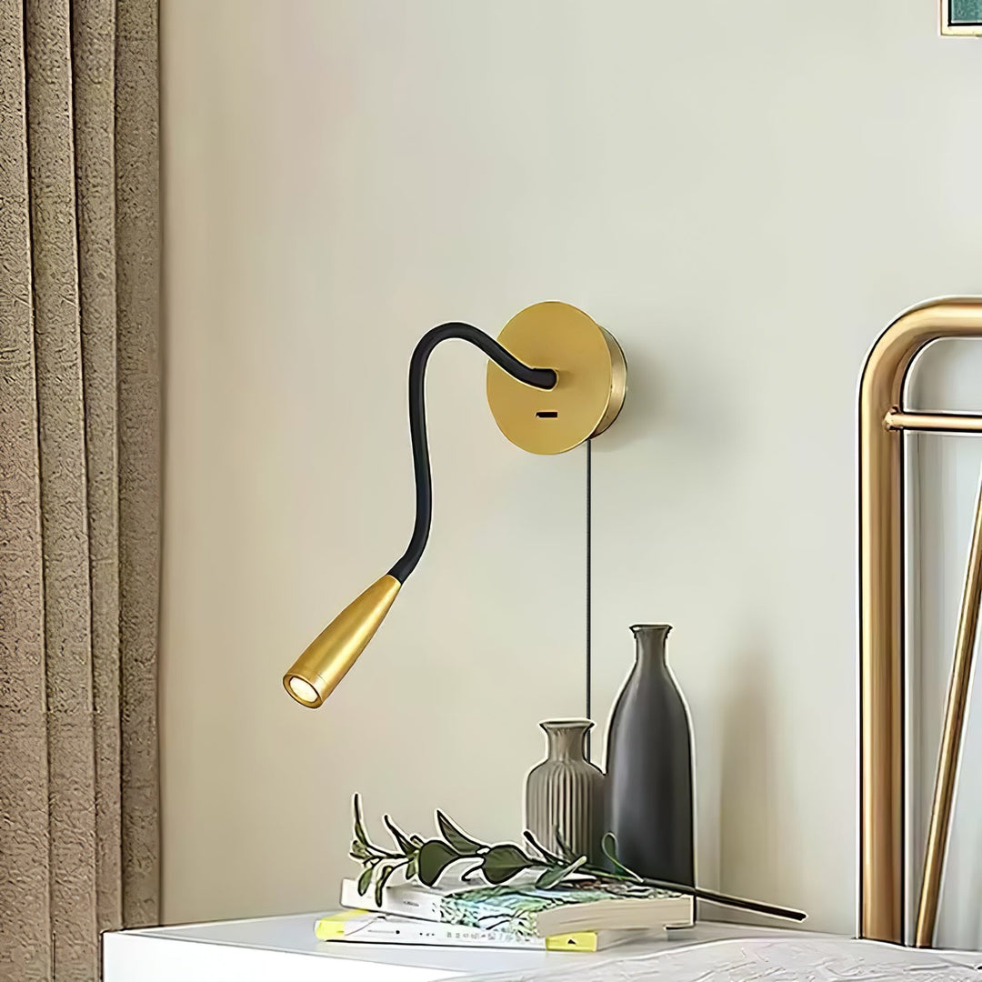 Flexi Hose Adjustable-Head Plug-In Wall Light - product image 5