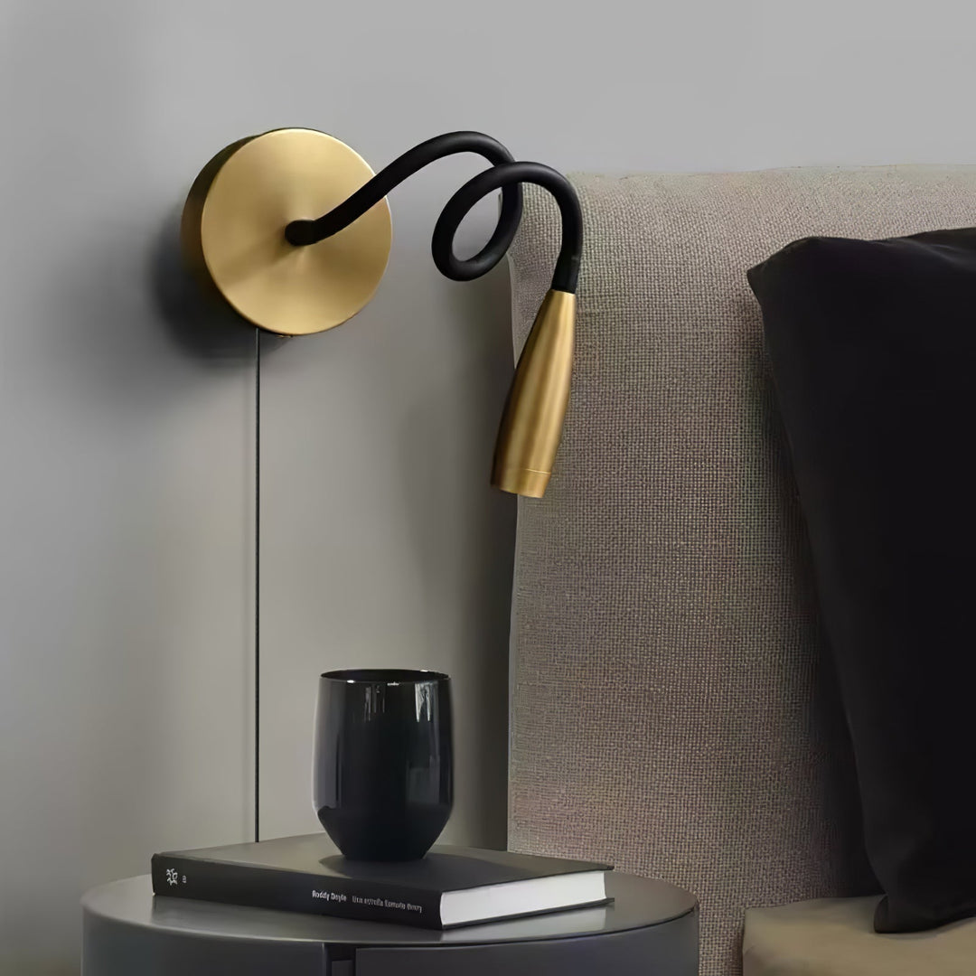 Flexi Hose Adjustable-Head Plug-In Wall Light - product image 6