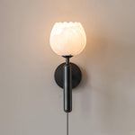 Cargar imagen en el visor de la Galería, Mian Alabaster Plug-In Wall Light with Inline Switch - product image 5