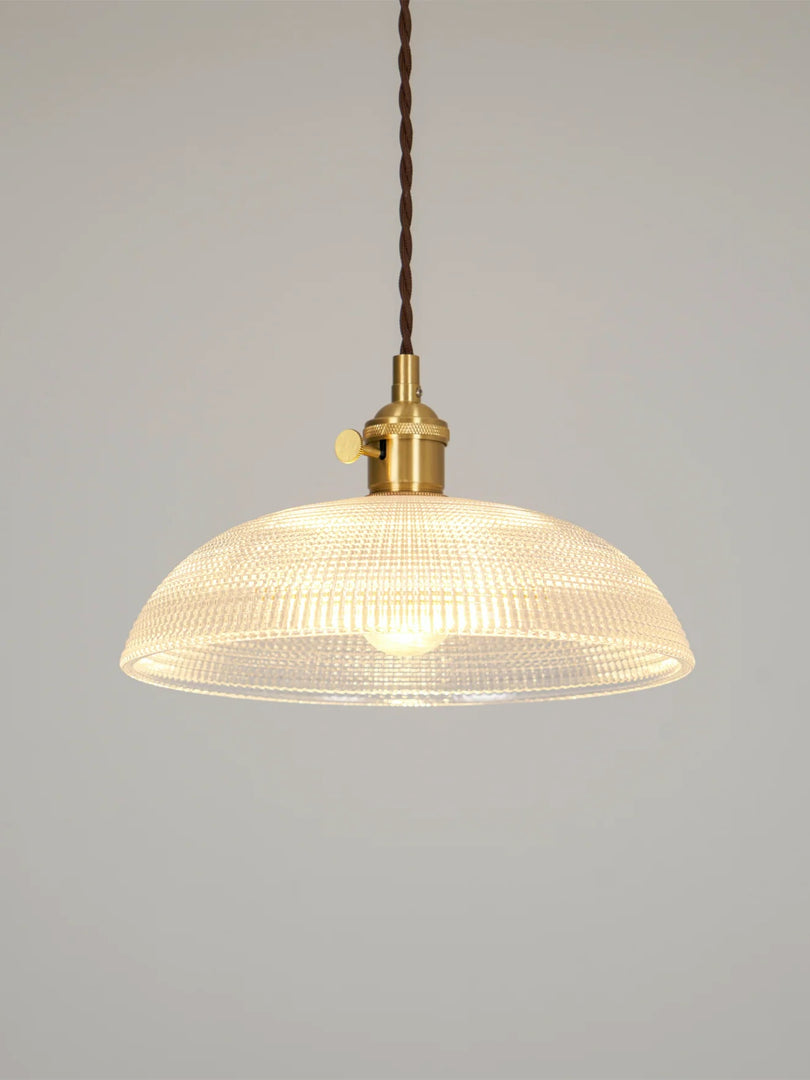 Suspension moderne à nervures - Design spiralé élégant