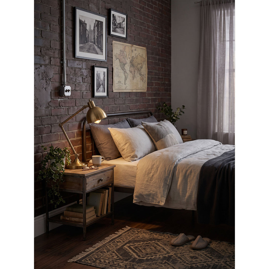 Bergamo Table Lamp