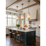 Cargar imagen en el visor de la Galería, Eloise Scallop Alabaster Pendant Lamp