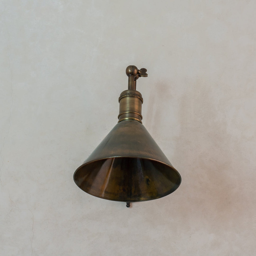 Portland Swing-Arm Wall Sconce