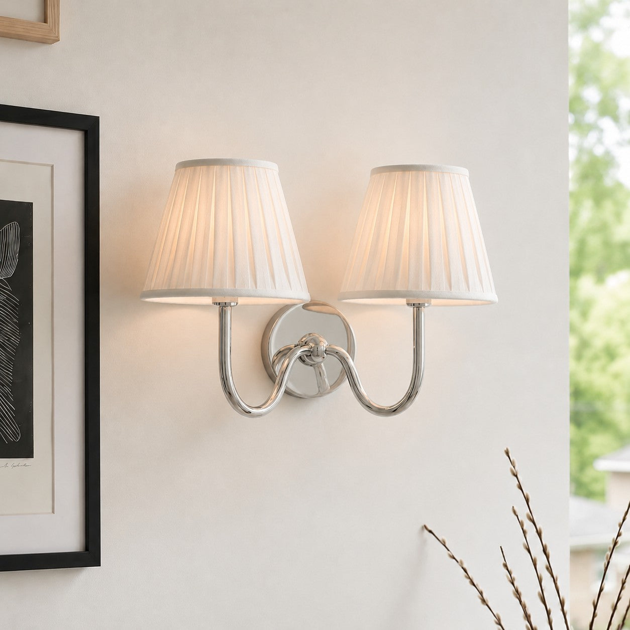 Luvora Fabric Shade Wall Sconce with Drum Shade - Classic Pleated Sconce Light