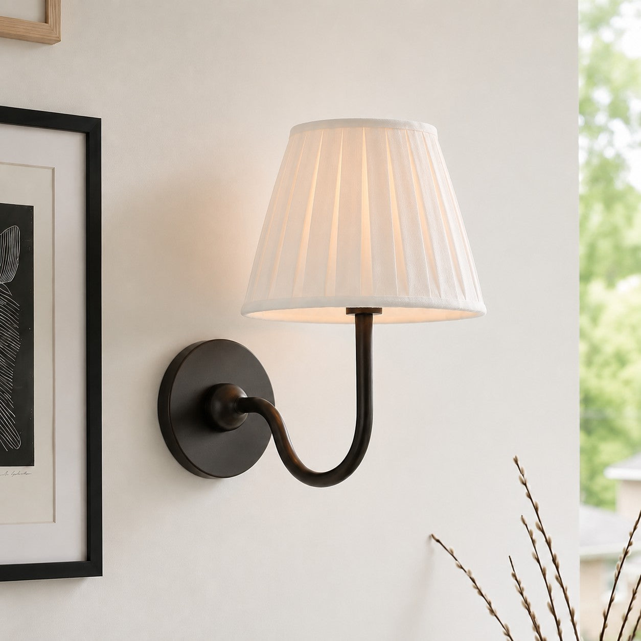Luvora Fabric Shade Wall Sconce with Drum Shade - Classic Pleated Sconce Light