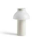 Bild in Gallery-Viewer laden, Moderne tragbare Tischlampe – minimalistisches, wiederaufladbares Licht für Innen- und Außenbereich
