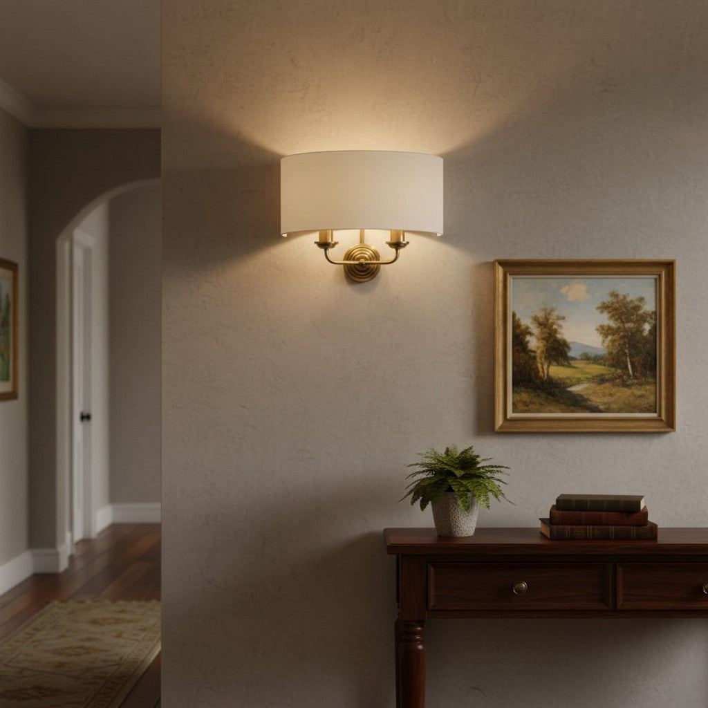 Tela Eleganter Stoffschirm Wandleuchte mit Veredeltem Metallrahmen für Wohnzimmer und Schlafzimmer