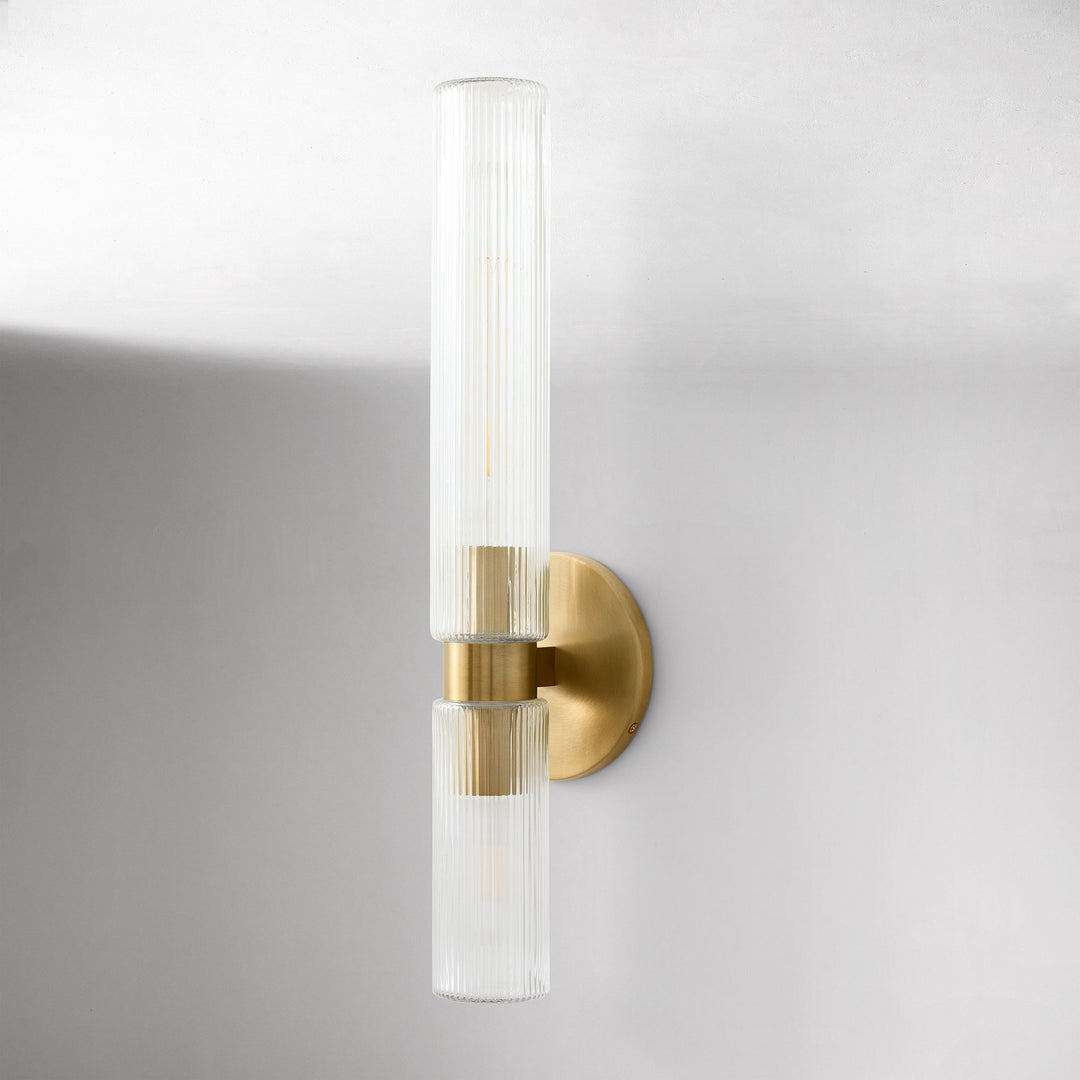 Applique murale Rivora en tube de verre strié – Luminaire double tube en laiton cannelé