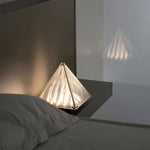 Bild in Gallery-Viewer laden, Fragment Tischlampe