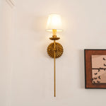 Cargar imagen en el visor de la Galería, Lámpara de pared Catina
