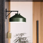 Cargar imagen en el visor de la Galería, Aplique de pared minimalista para exterior Hanton: aplique industrial de metal mate para espacios modernos
