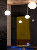Bild in Gallery-Viewer laden, Frosted White Oval Plug-In Pendant Light