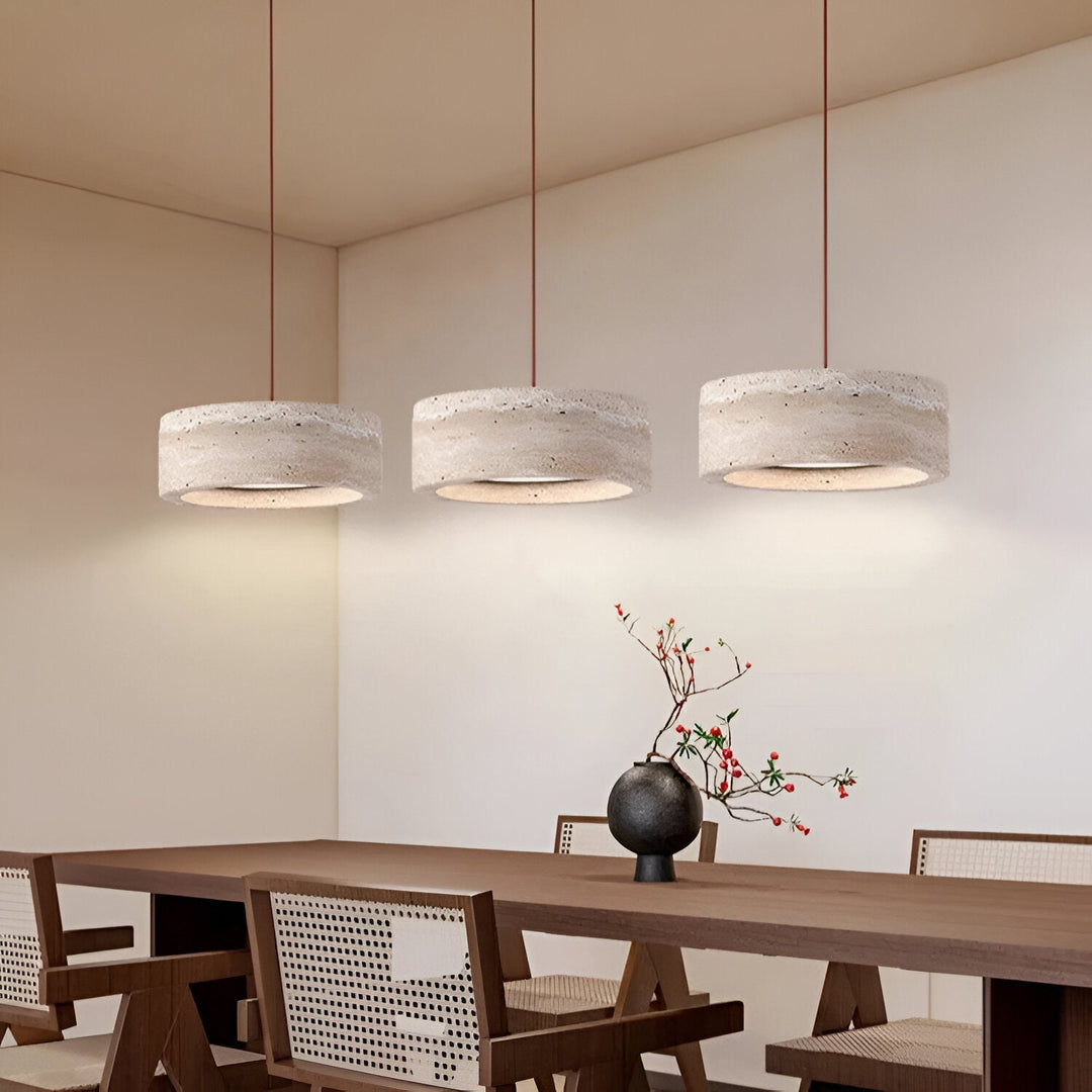 Suspension en pierre travertin style Wabi Sabi
