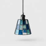 Bild in Gallery-Viewer laden, Artisan Stained Glass Tapered Pendant Light