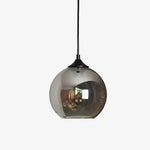 Charger l'image dans la visionneuse de galerie, Smoky Gray Glass Globe Pendant Light