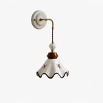 Bild in Gallery-Viewer laden, main hand-painted ceramic wall sconce