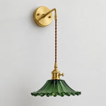 Bild in Gallery-Viewer laden, Vintage green glass wall light with brass arm, 912LW shade 7 cm high and 22 cm diameter