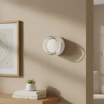 Bild in Gallery-Viewer laden, LumiCurve Moderne Aufputz-Wandlampe – Stilvolles Acryl-Design für Wohnzimmer oder Flur N15