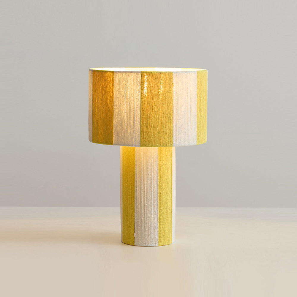 Luz de mesa Strivelle