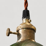 Cargar imagen en el visor de la Galería, Brass socket hardware detail of pendant light