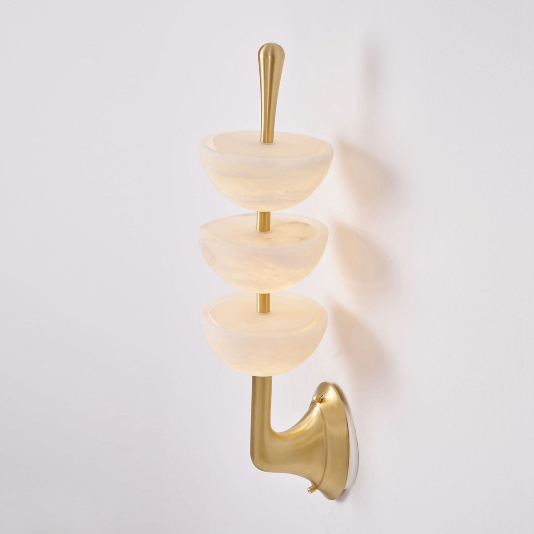 Lámpara de pared triple de alabastro