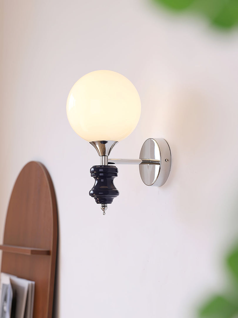 Aplique Conor de Timeless Home