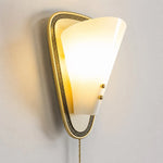 Charger l'image dans la visionneuse de galerie, Vintage French pull-chain wall sconce