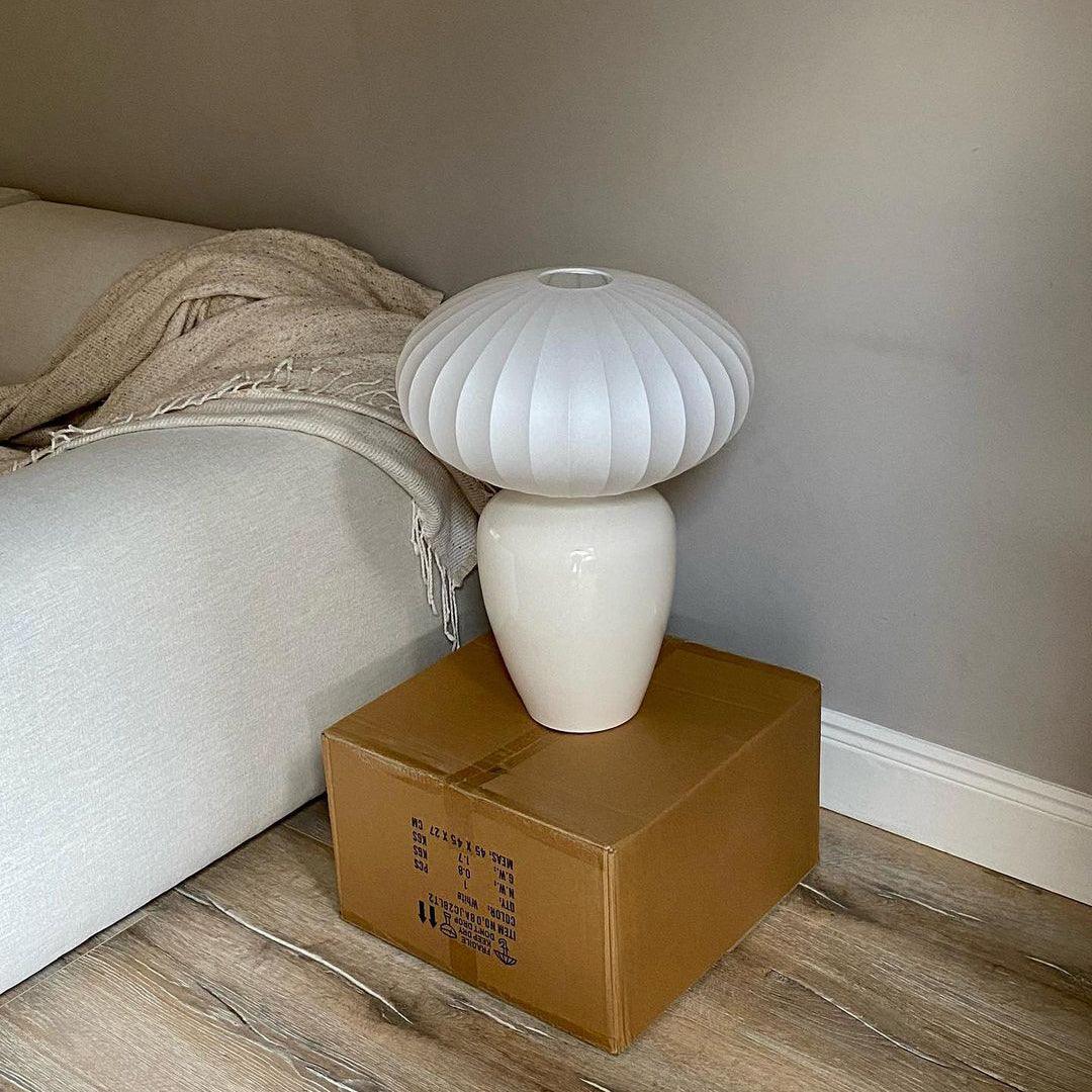 Baiser Tischlampe