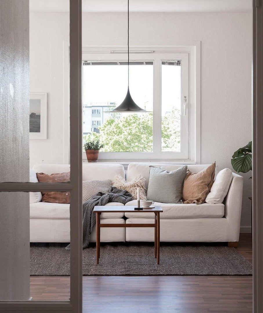 Arch-Shaped Aluminum Plug-In Pendant Light