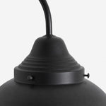 Bild in Gallery-Viewer laden, Matte black upper housing and curved arm detail