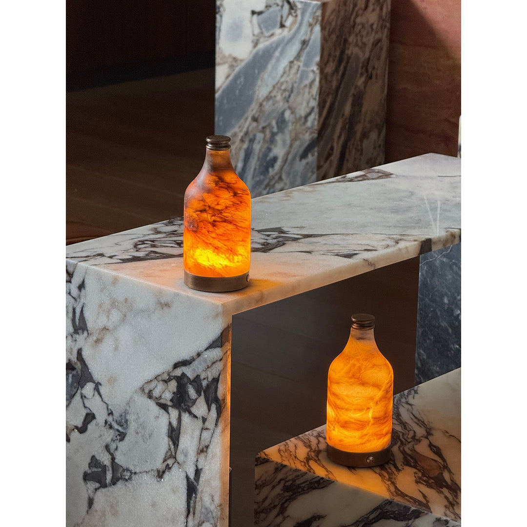 Lampe de table en albâtre bouteille de vin (batterie intégrée)