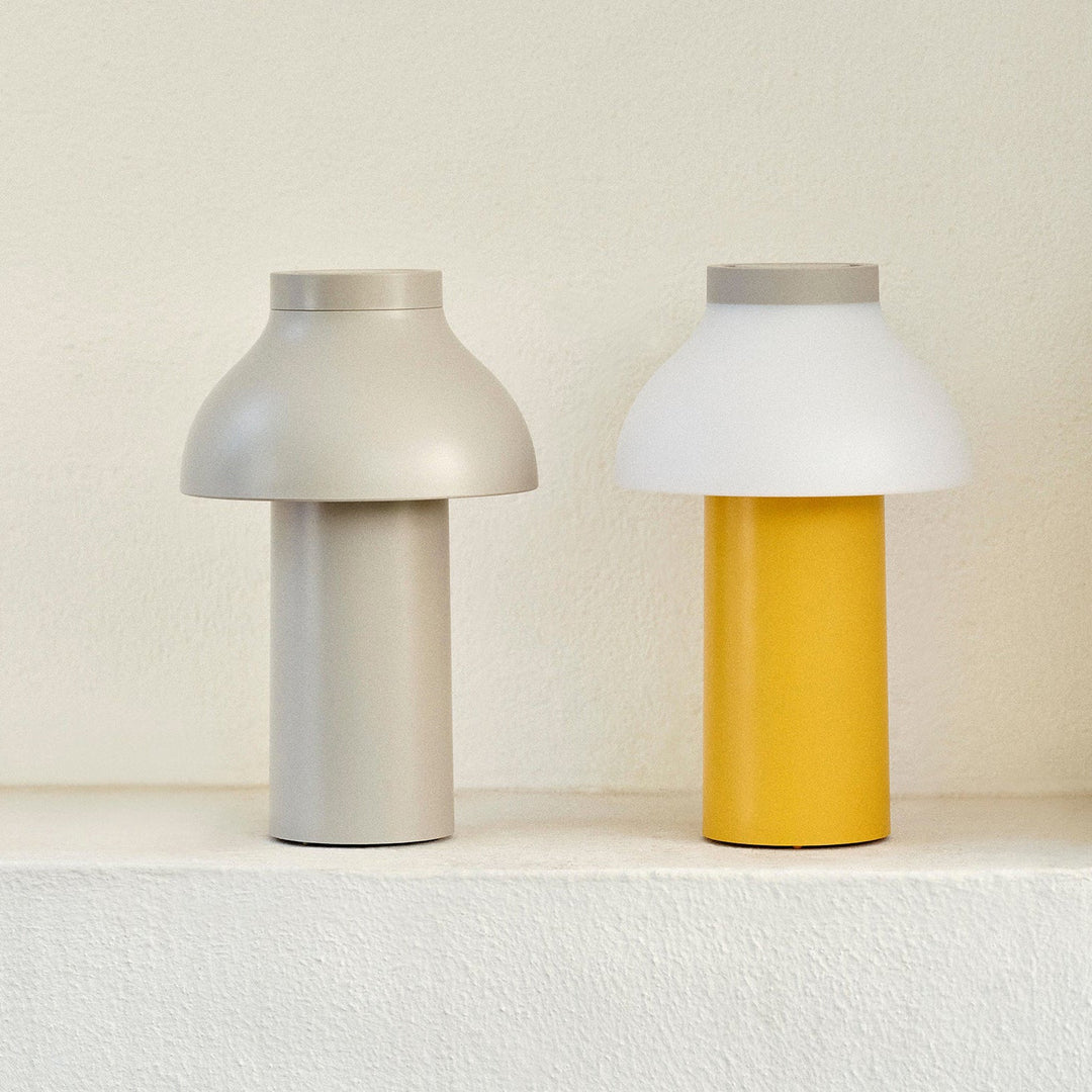 Moderne tragbare Tischlampe – minimalistisches, wiederaufladbares Licht für Innen- und Außenbereich