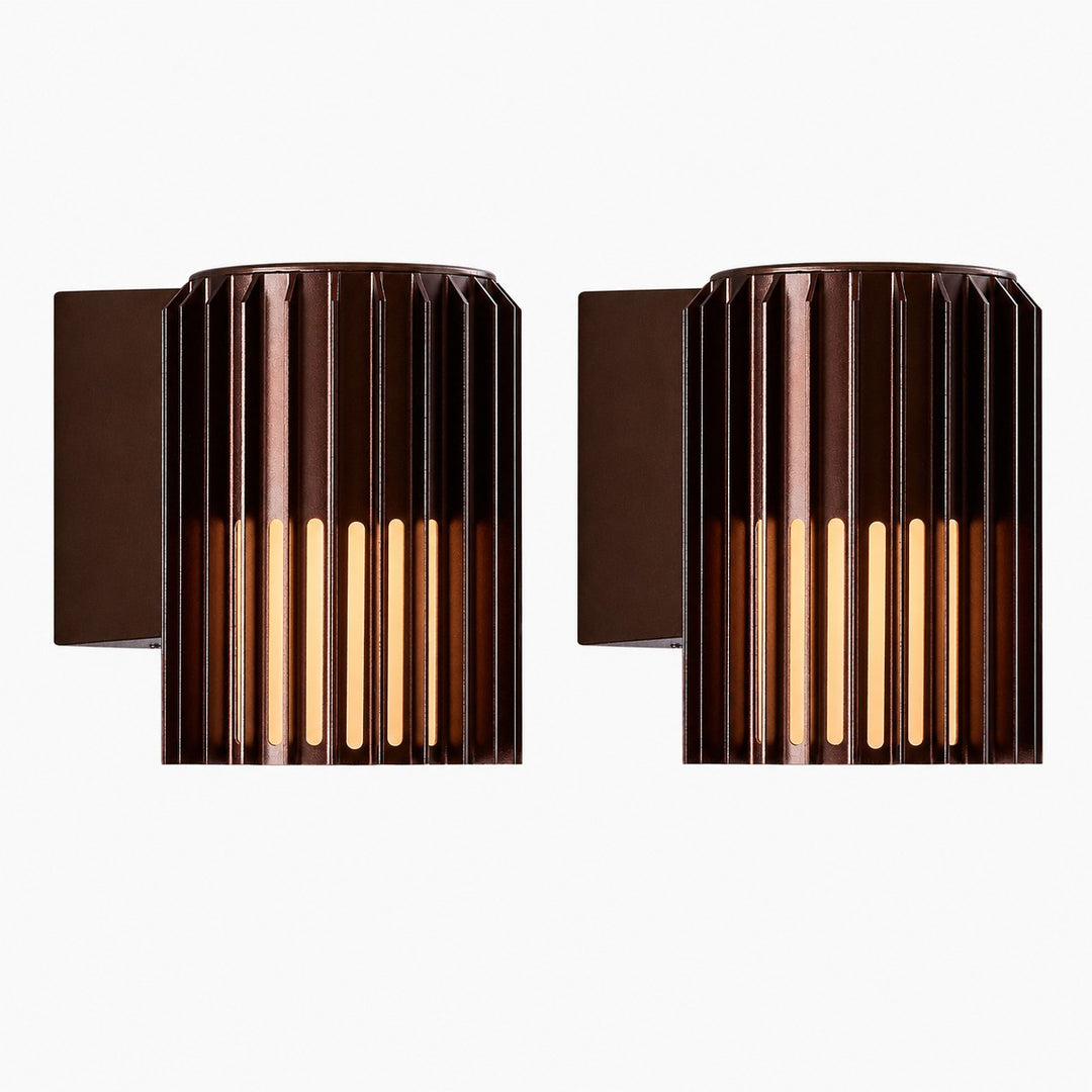 Fluted Shade Square Plate Aluminium Outdoor Sconce