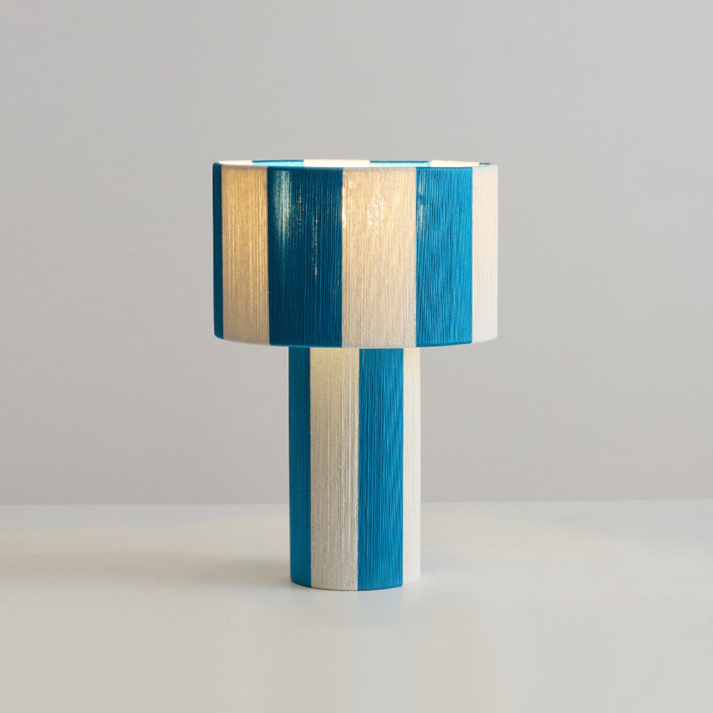 Luz de mesa Strivelle