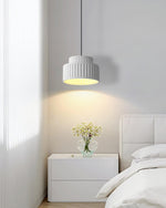 Charger l&#39;image dans la visionneuse de galerie, Lampe suspendue en résine de style nordique traditionnel orange câblée
