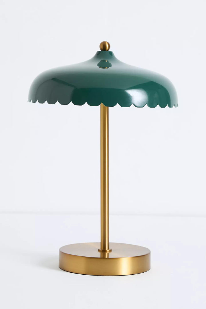 Rayla Scallop Task Lamp – Retro Task Lighting with Style
