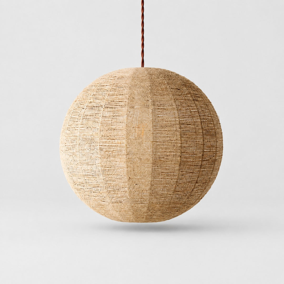 Suspension sphérique en fibres naturelles tressées à la main