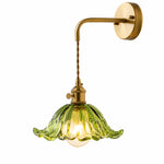 Bild in Gallery-Viewer laden, Small Green Striped-Flower Cord Wall Lamp