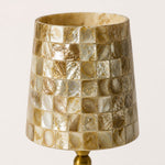 Bild in Gallery-Viewer laden, Close view of the pearlescent Capiz shell mosaic shade