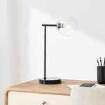 Cargar imagen en el visor de la Galería, Lámpara de mesa USB de cristal Brina: moderna lámpara de noche con estilo
