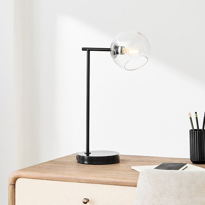 Lámpara de mesa USB de cristal Brina: moderna lámpara de noche con estilo
